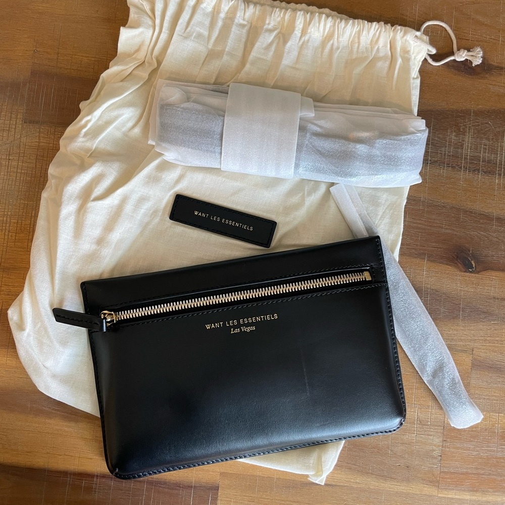 Want Les Essentiels - Castillo Convertible Belt Bag - NWT Black Leather